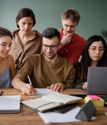 Diferencias entre universidades públicas y privadas en la empleabilidad de los titulados