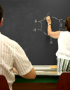 Los docentes de primaria y secundaria cobrarán entre 86 y 164 euros menos al mes